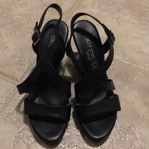 Brand new! Never worn! Black wedges
